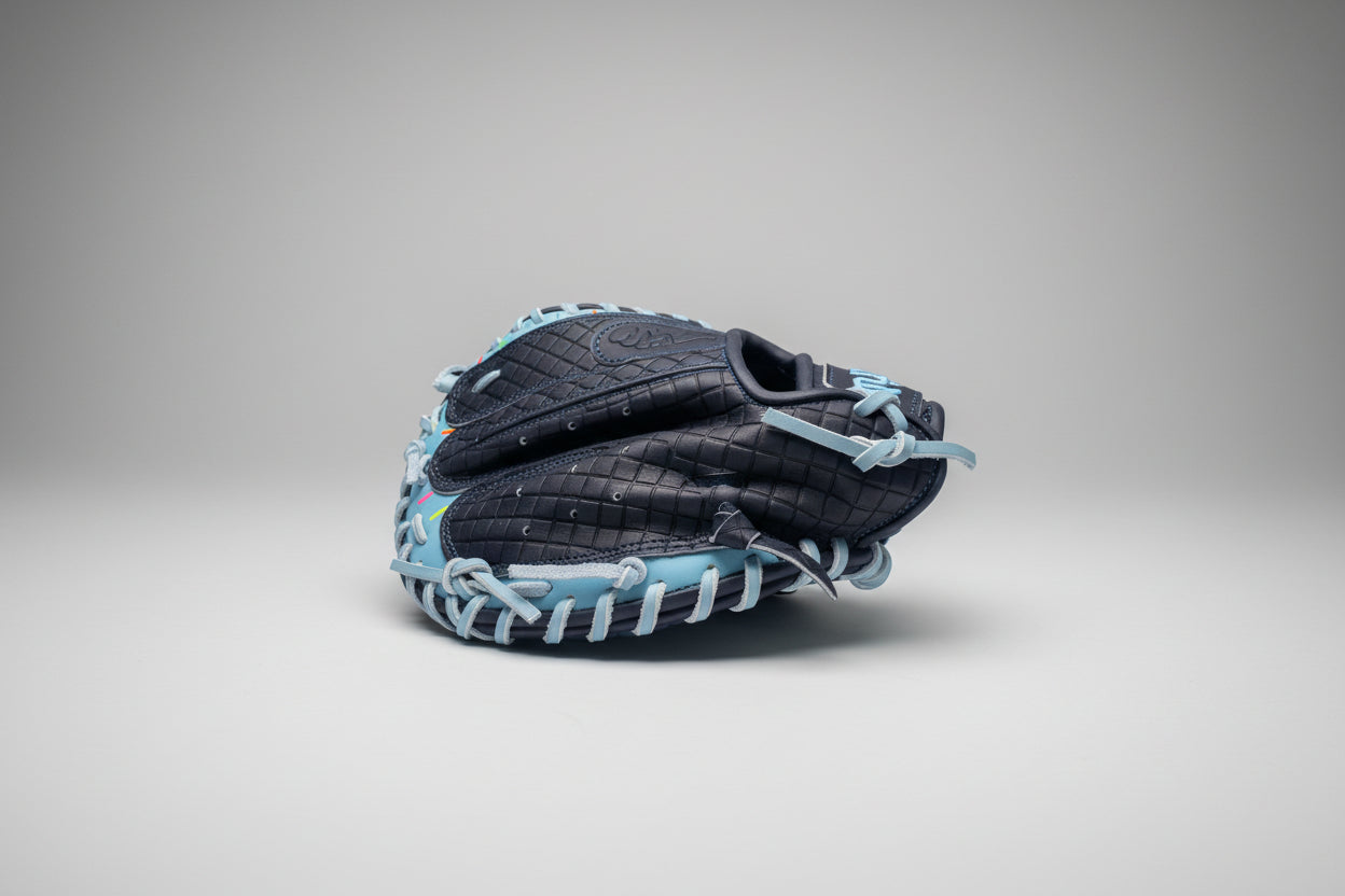 Turn2 Frosted Prospect Catcher’s Mitt