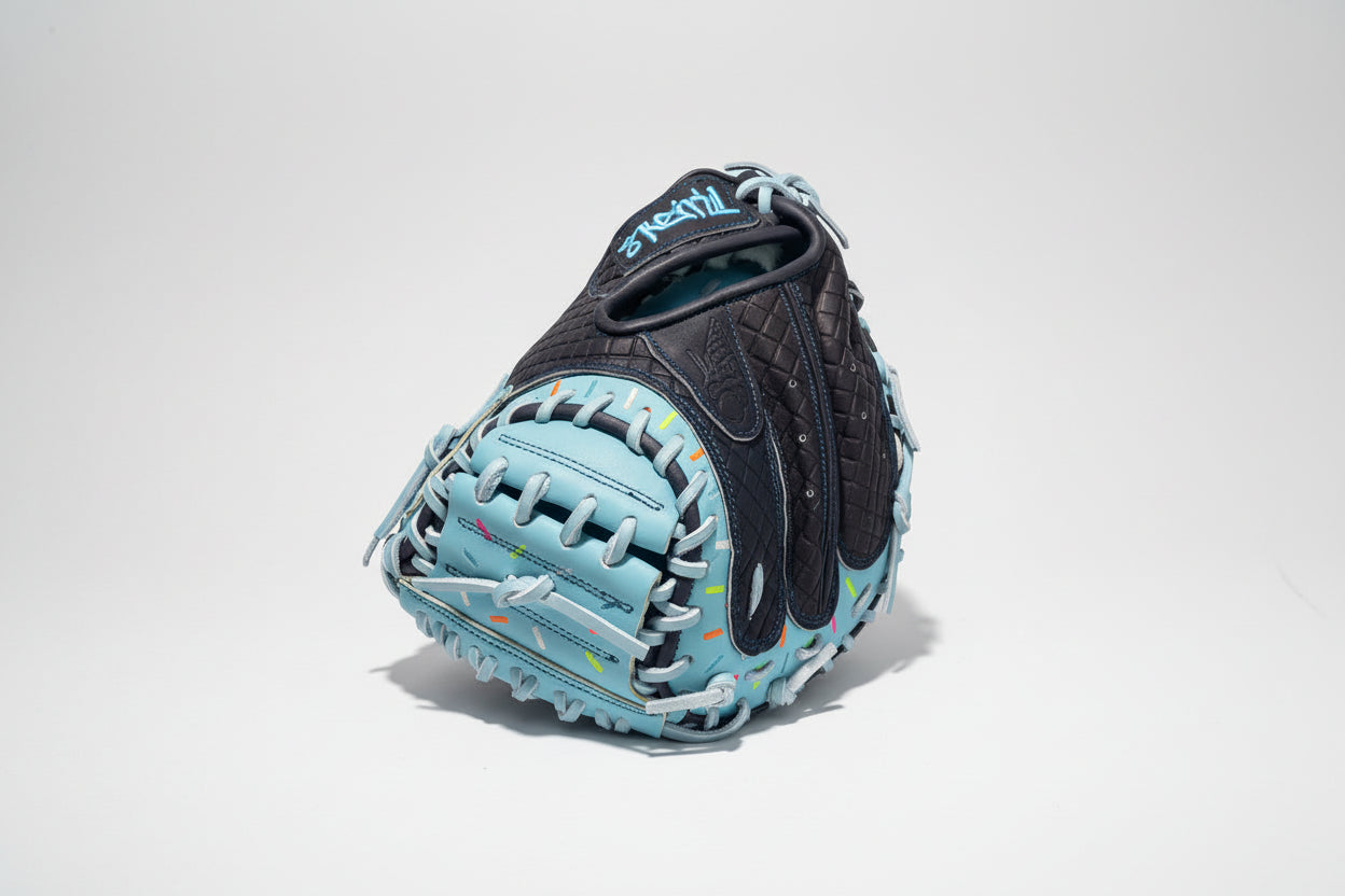 Turn2 Frosted Prospect Catcher’s Mitt