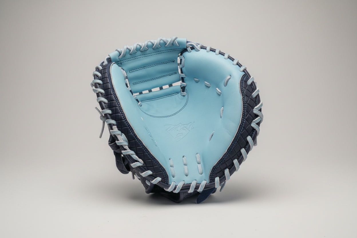 Turn2 Frosted Prospect Catcher’s Mitt
